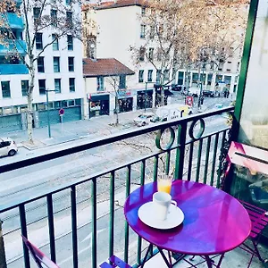 chez-marie-lyon.hotels-rhonealpes.com/